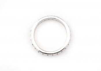 14k Yogo Sapphire Band