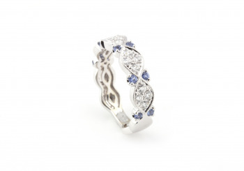 14k Yogo Sapphire Band 14k Yogo Sapphire Band
