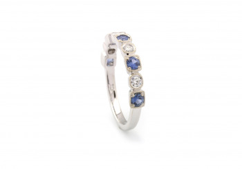 14K Yogo & Diamond Ring 14K Yogo & Diamond Ring