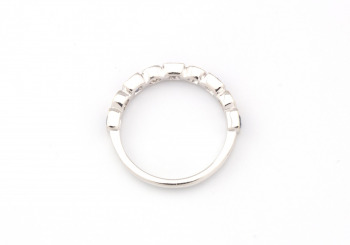 14K Yogo & Diamond Ring 14K Yogo & Diamond Ring