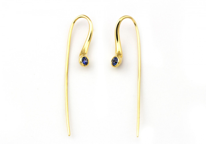 14k Yogo Sapphire Earrings