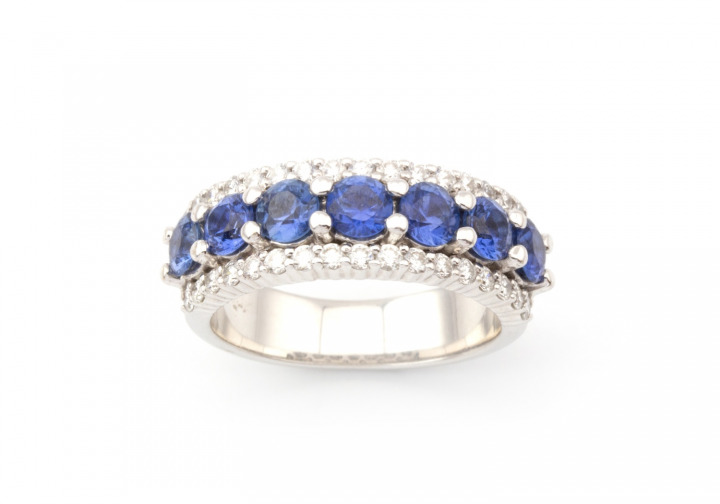 14k Yogo Sapphire and Diamond Ring