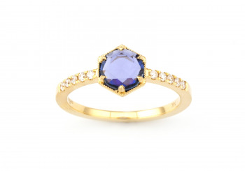 14k Yogo Sapphire Ring