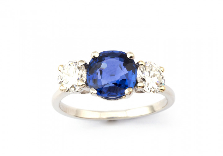 Platinum Yogo Sapphire and Diamond Ring