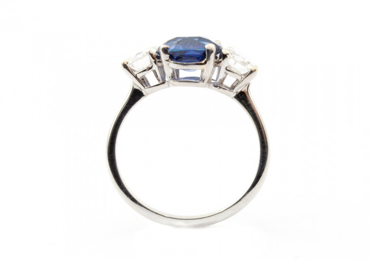 Platinum Yogo Sapphire and Diamond Ring