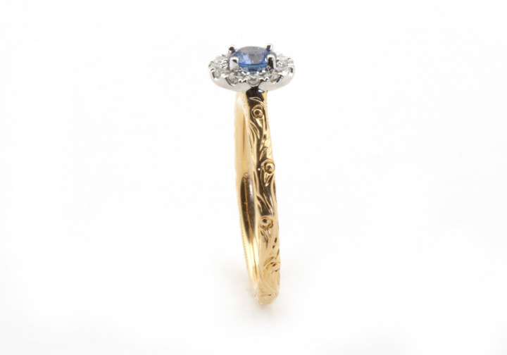14kt Yogo Sapphire and Diamond Ring