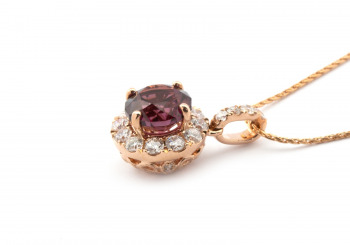 18K Spinel and Diamond pendant 18K Spinel and Diamond pendant