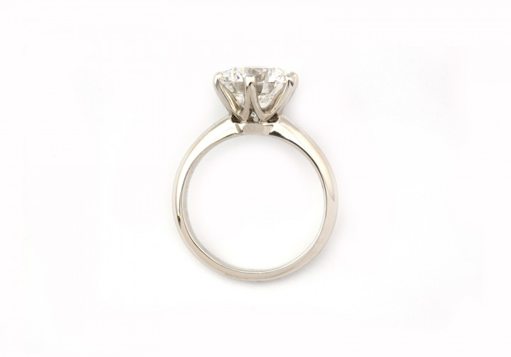 White Platinum Tiffany & Co. Diamond Engagement Ring