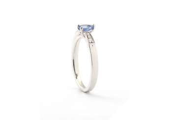 14k Contemporary Yogo Sapphire Ring 14k Contemporary Yogo Sapphire Ring