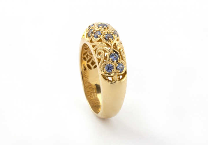 14k Yogo Filigree Ring