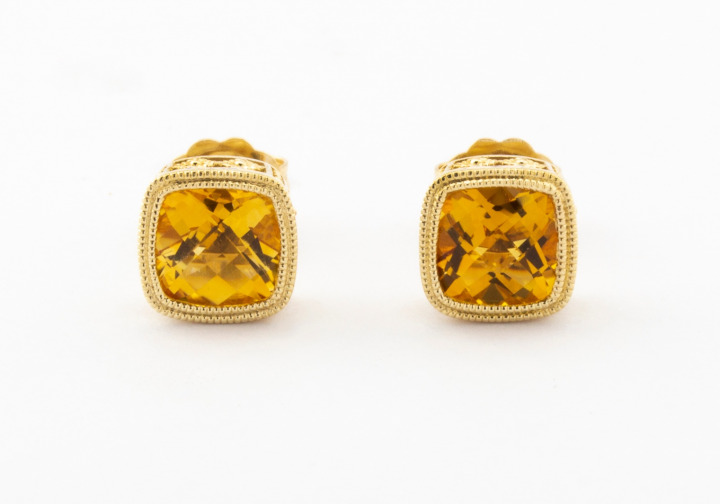 14k Citrine Studs