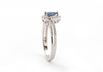 18k Yogo Sapphire Ring 18k Yogo Sapphire Ring