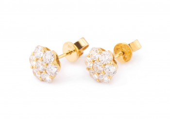 18k Diamond Cluster Studs