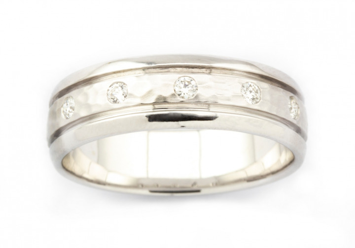 14k Diamond Wedding Band