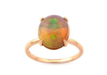 14k Ethiopian Opal Fashion Ring