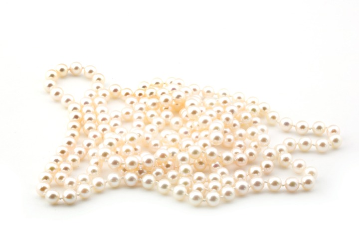 Single Strand Pearl Necklace