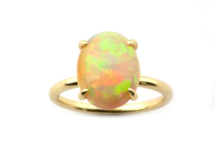 14k Ethiopian Opal Fashion Ring