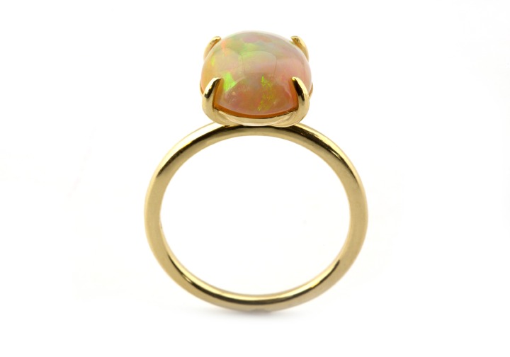14k Ethiopian Opal Fashion Ring