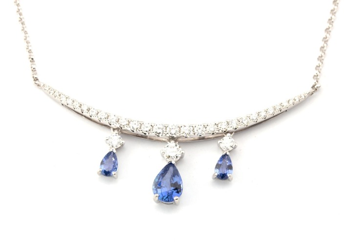 14k Yogo Sapphire and Diamond Necklace