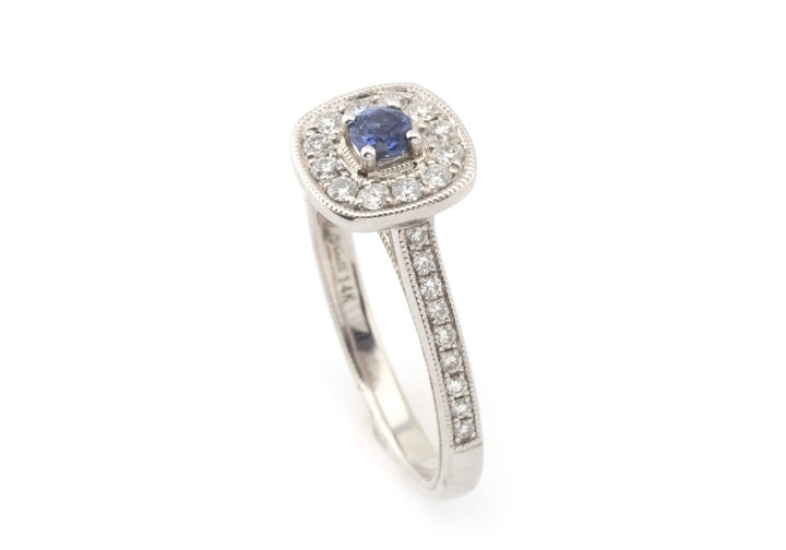 14k Yogo Sapphire and Diamond Ring