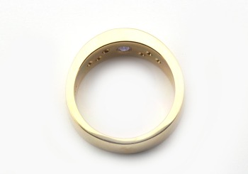 14K Yogo Sapphire and Diamond Ring 14K Yogo Sapphire and Diamond Ring