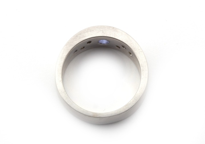 14K Yogo Sapphire and Diamond Ring