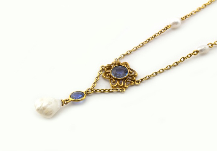 18K Yogo Sapphire and Natural Pearl Vintage Necklace