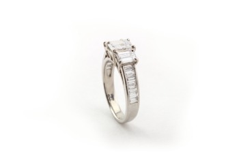 Platinum Diamond Ring