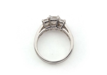 Platinum Diamond Ring