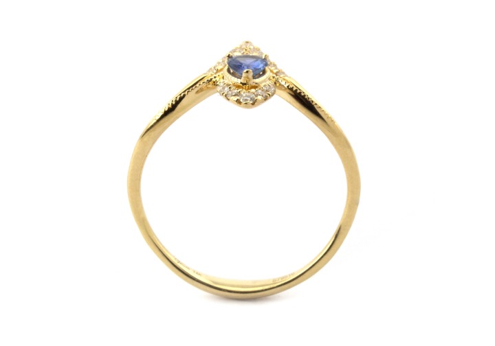 14k Yogo Sapphire Rings