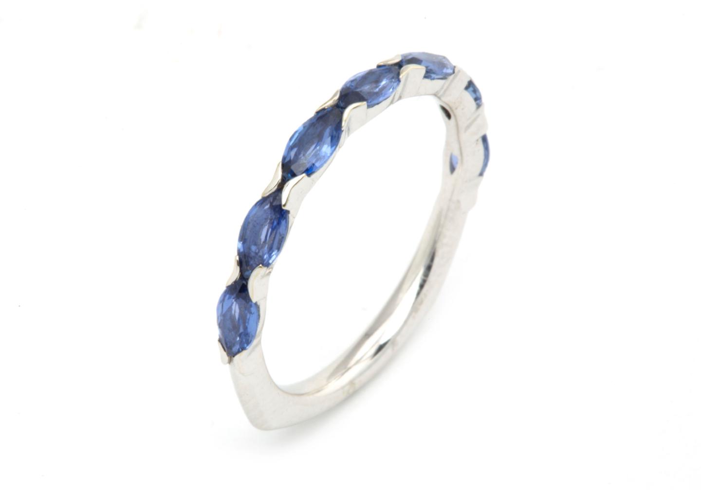 Yogo Sapphire Ring | Aurum Marquise Ring | Handmade Jewelry.