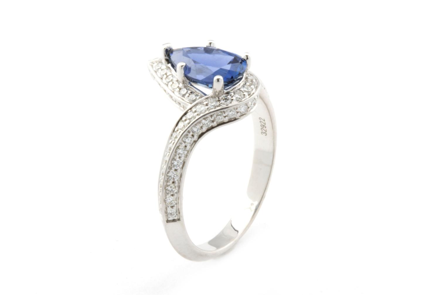 Pear Yogo Sapphire Ring