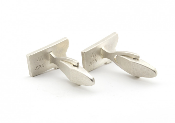 Sterling Silver Yogo Sapphire Cufflinks