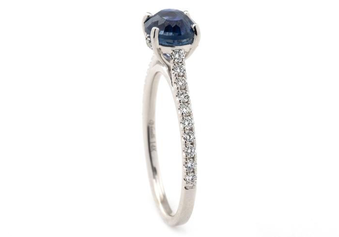 14k Montana Sapphire Ring