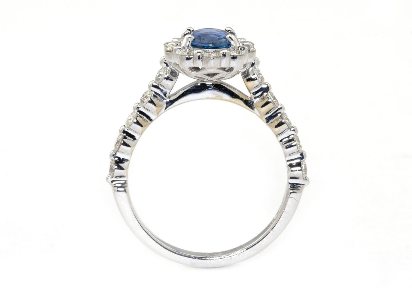 14k Yogo Sapphire and Diamond Ring