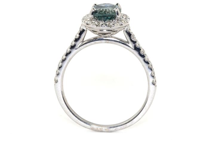 14k Yogo Sapphire and Diamond Ring