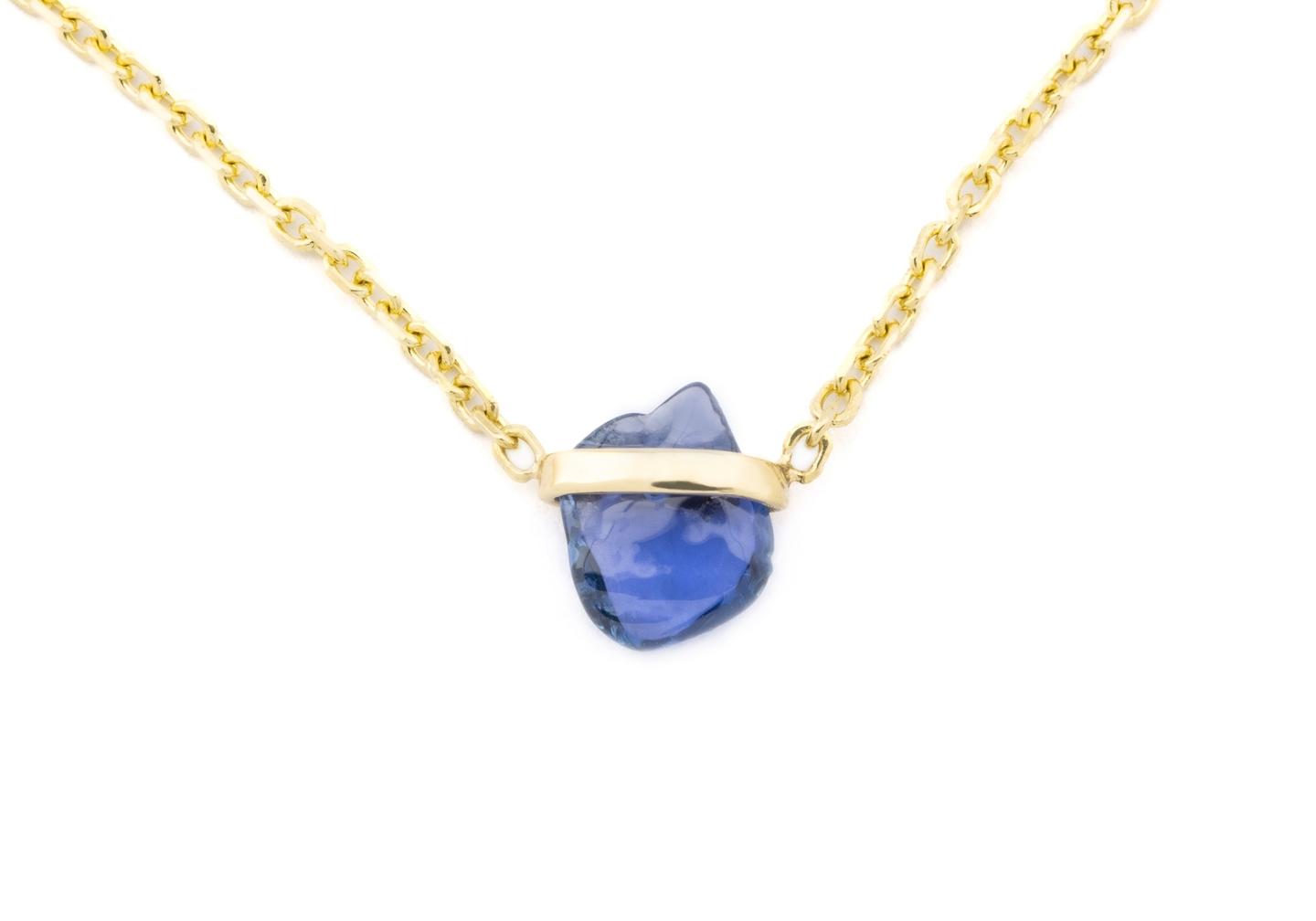 Aurum Wrapped Pendant