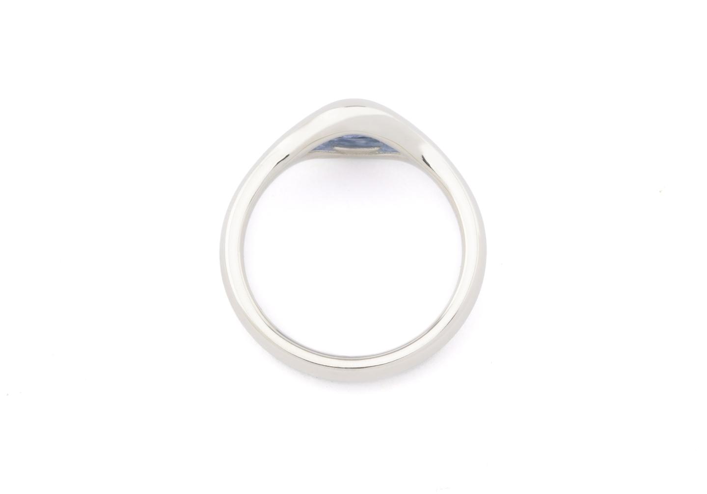 Aurum Yogo Signet
