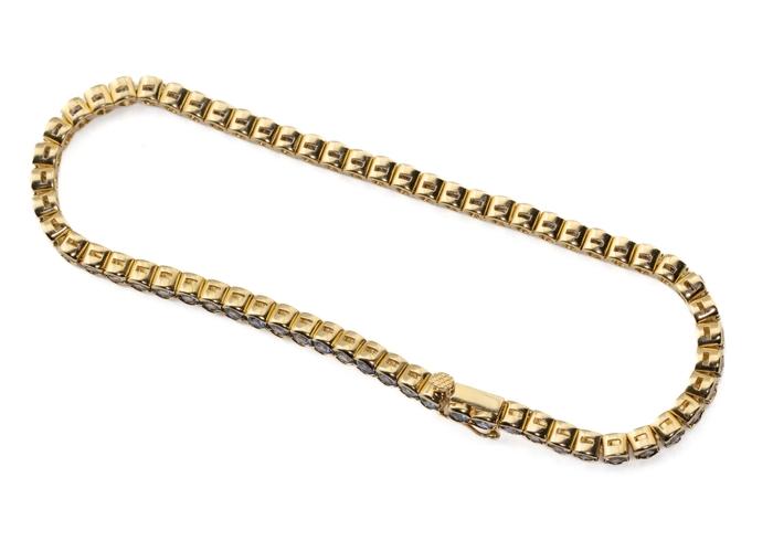 14K Yogo Sapphire Tennis Bracelet