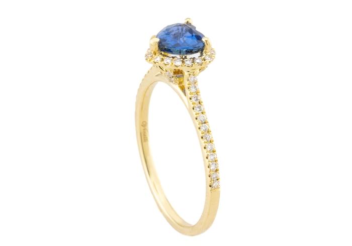 14k Yogo Sapphire ring