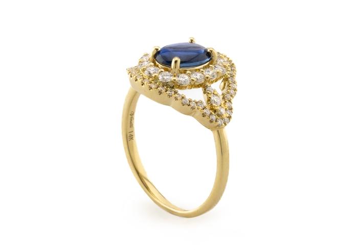 14k Yogo Sapphire ring