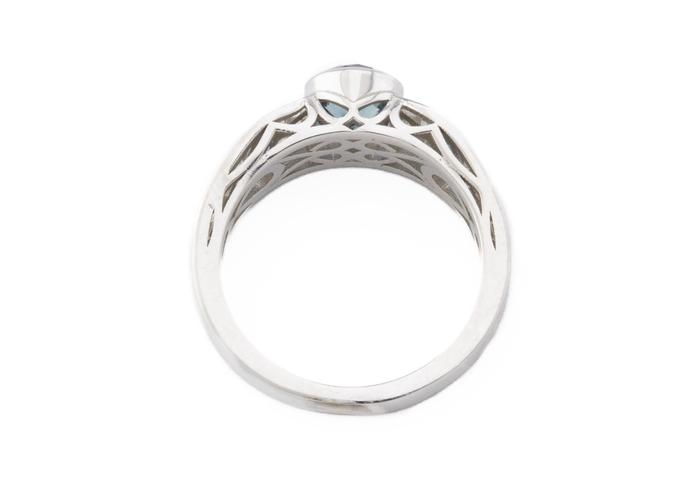 14k Montana Sapphire Ring