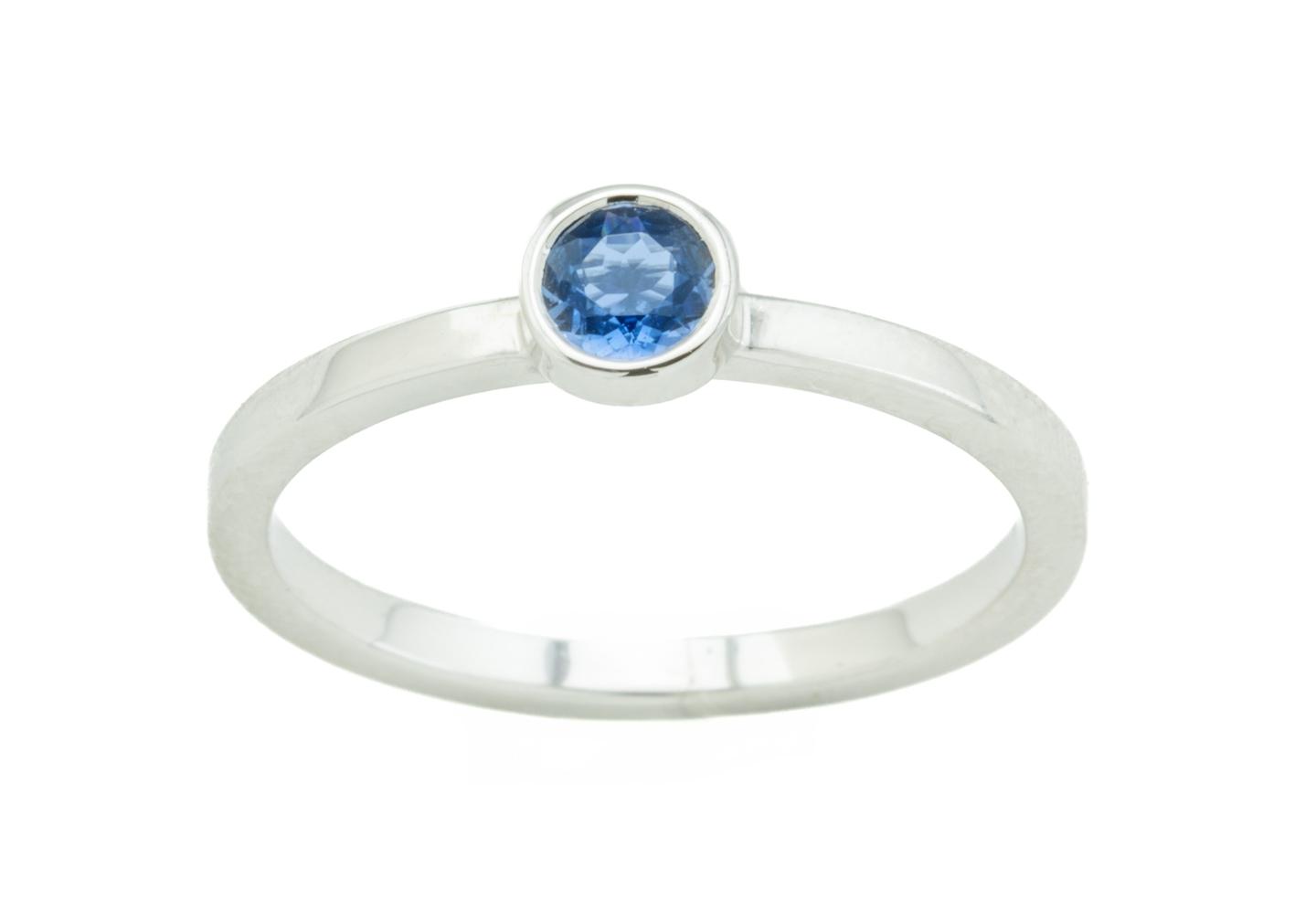 14k Yogo Sapphire Ring