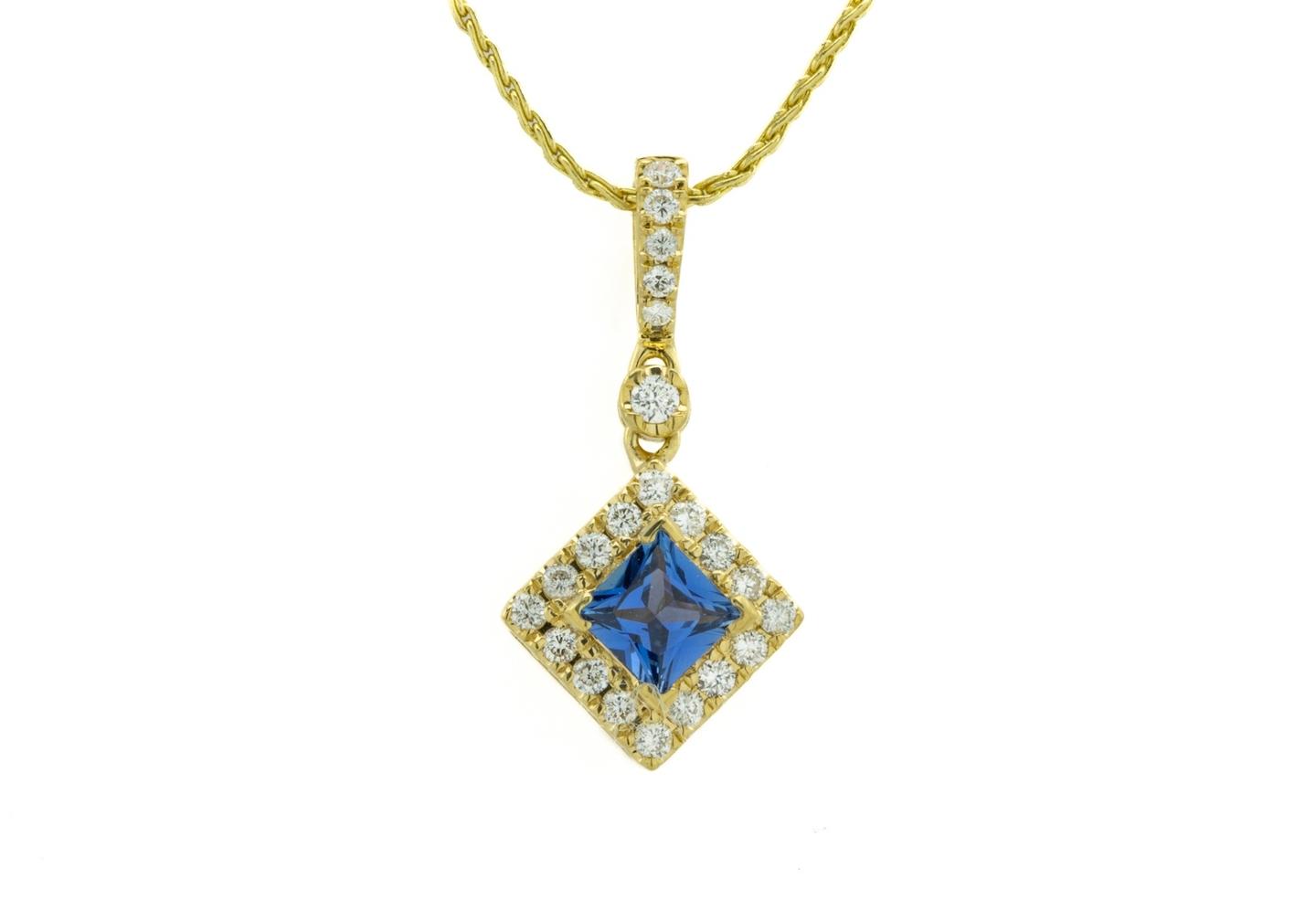 14k Yogo Sapphire Pendant