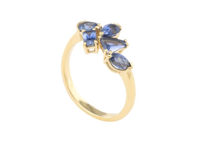 18K Yogo Sapphire Constellation Ring | Reverie Collection