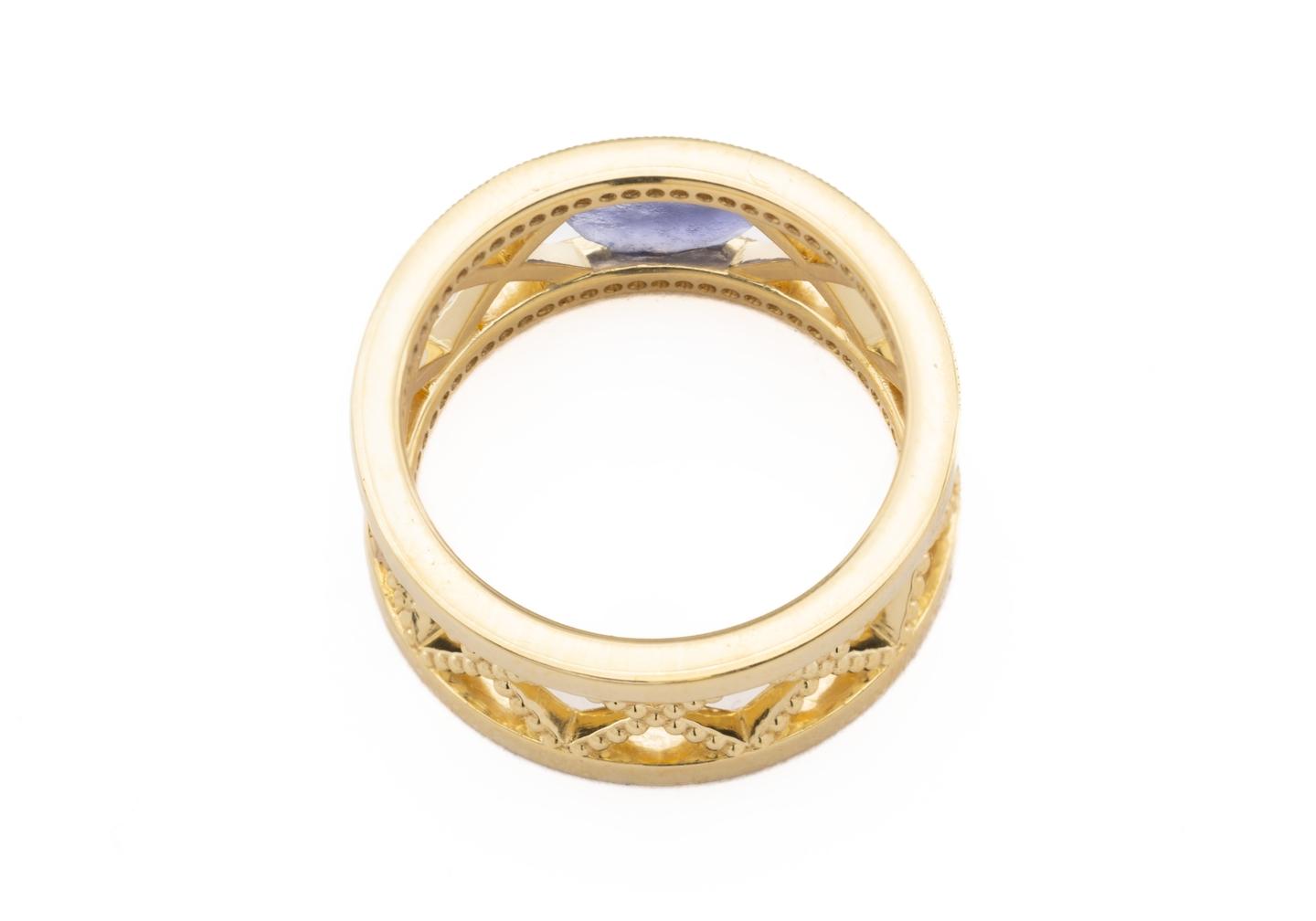 14K Yogo Sapphire Filigree Ring