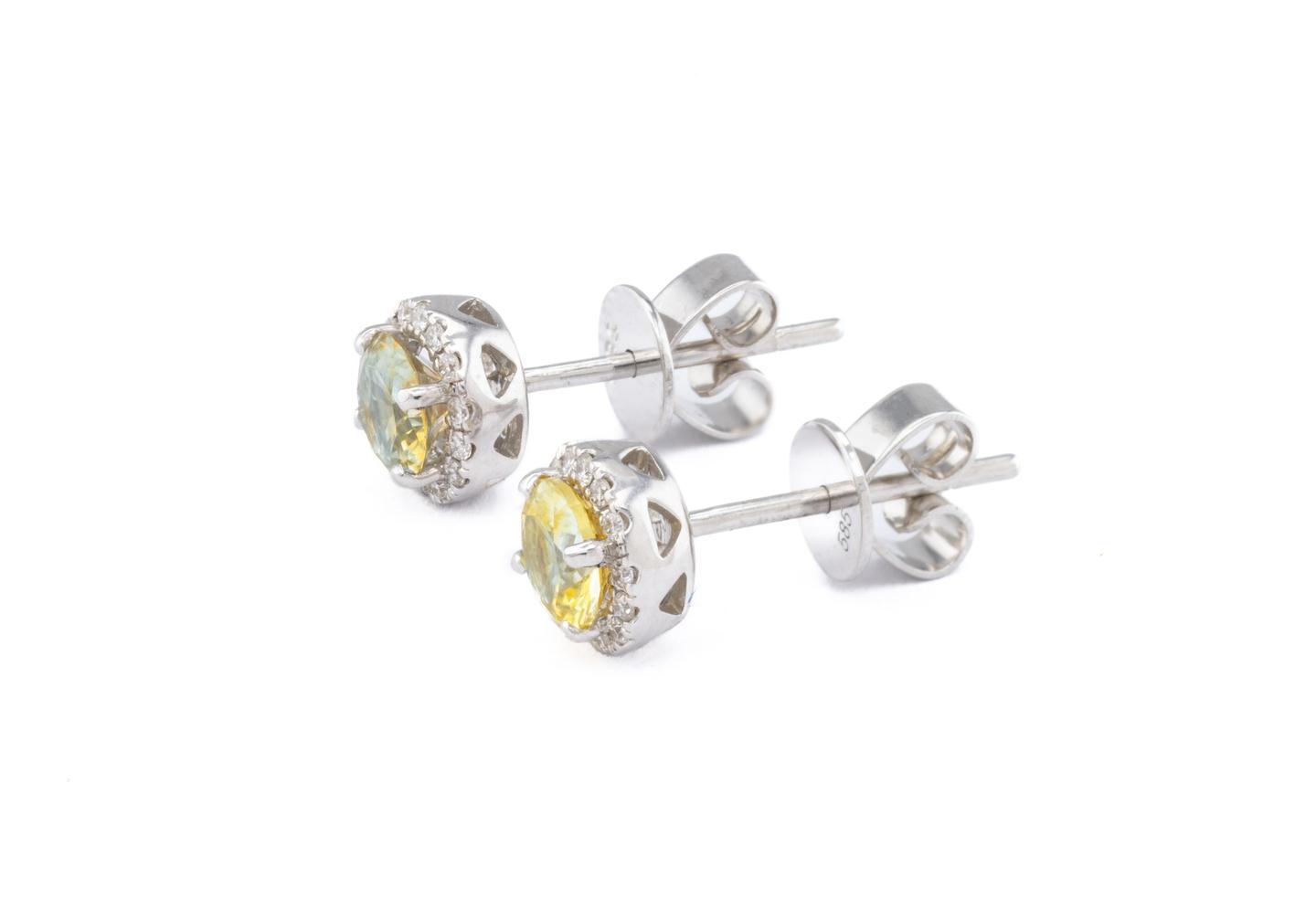 14k MT Sapphire Studs