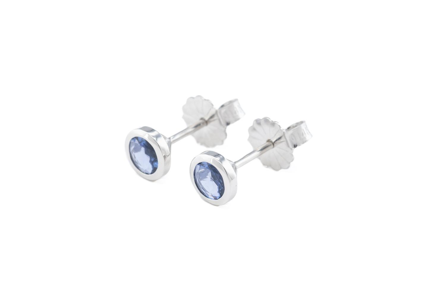 14K Yogo Sapphire Bezel Set Stud Earrings