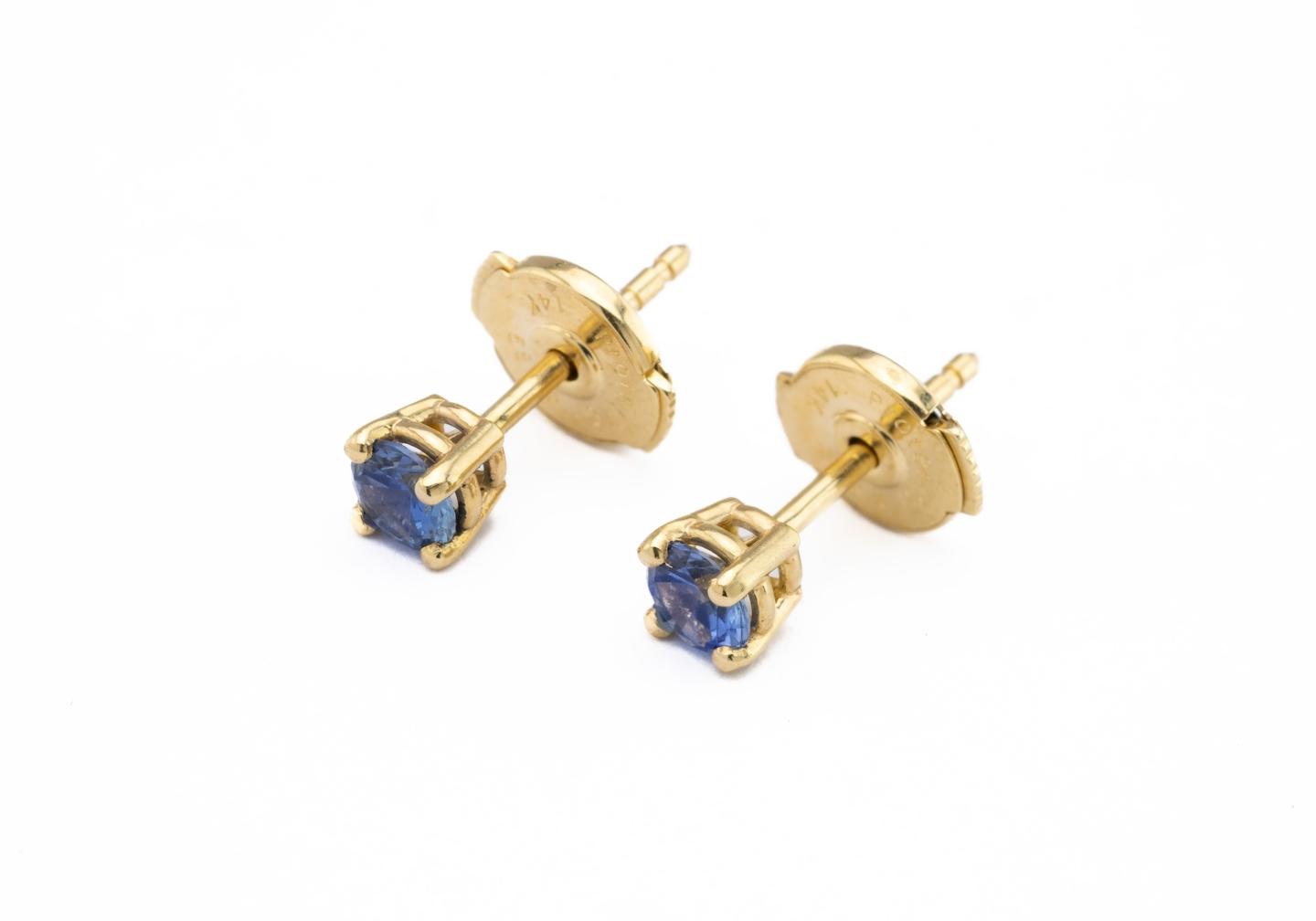 14K Yogo Sapphire Stud Earrings