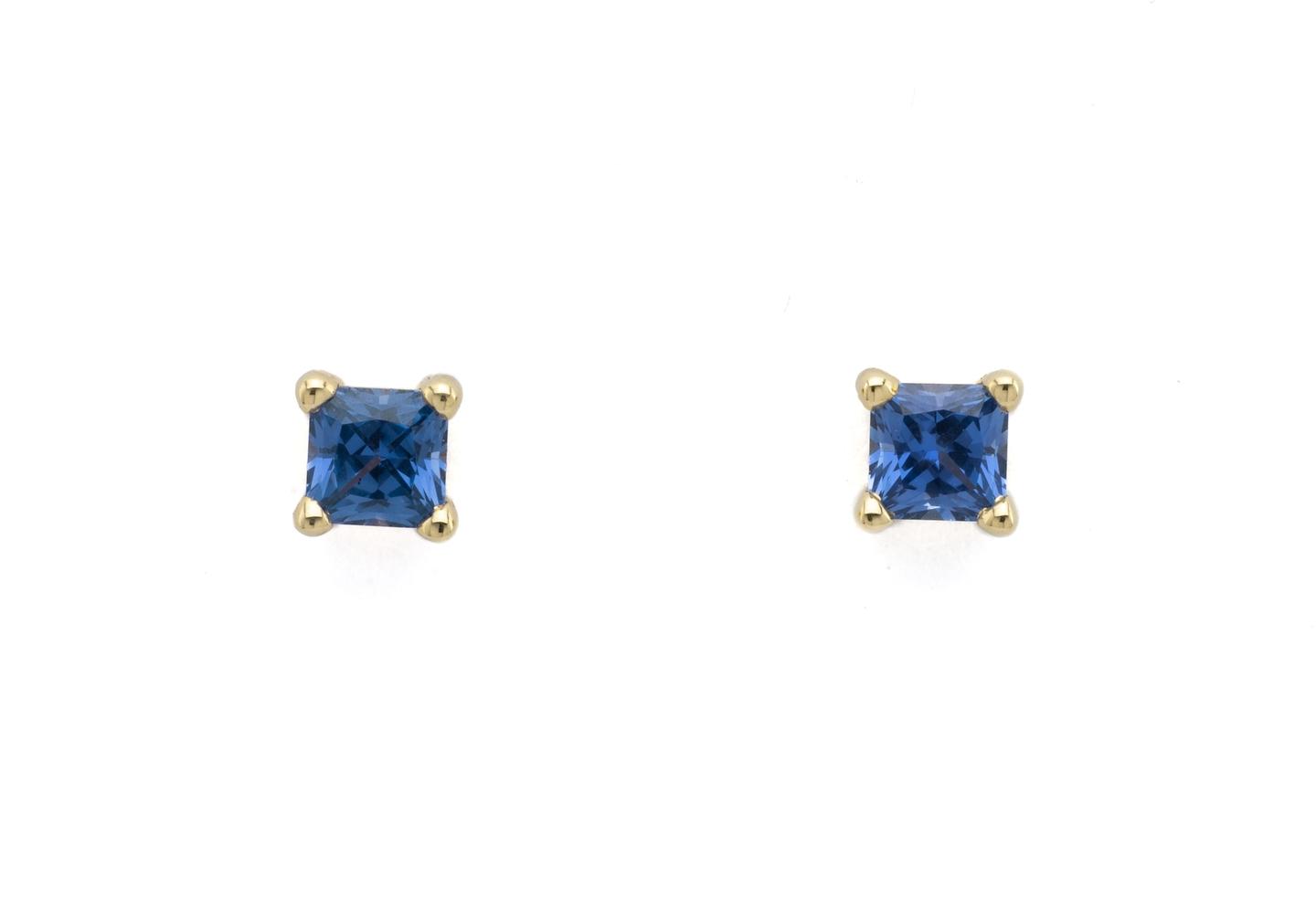 14K Yogo Sapphire Three-Prong Stud Earrings